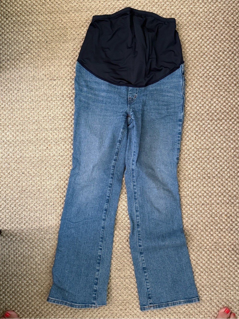 Madewell Navy-Panel Blue Kick-Out Maternity Jeans - Picture 5 of 5